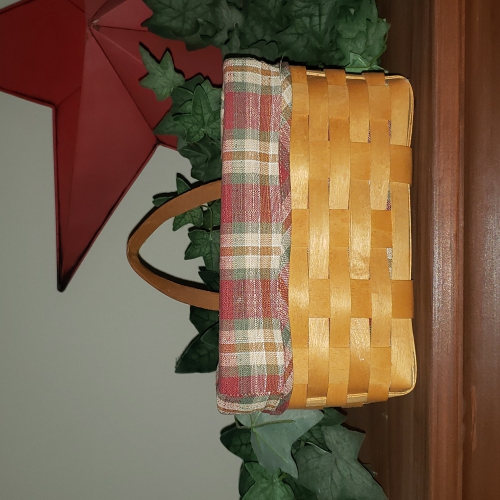 Longaberger hangable basket